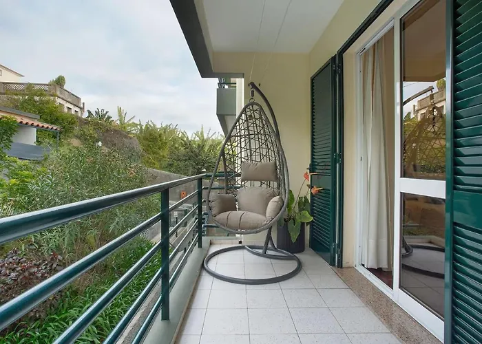 Estúdio Apartamento de 75m2, com 1 casa de banho, na área São Martinho